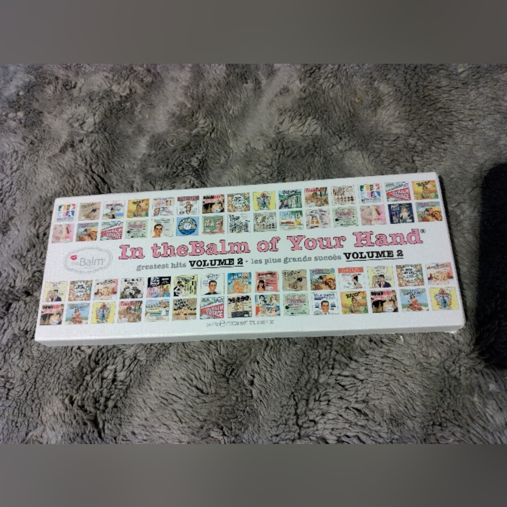 In theBalm of your hands eyeshadow palette NWOT